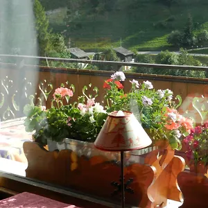 Chalet-hôtel Du Borderan Hotel